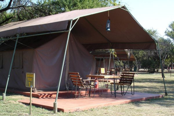 manyane safari tents